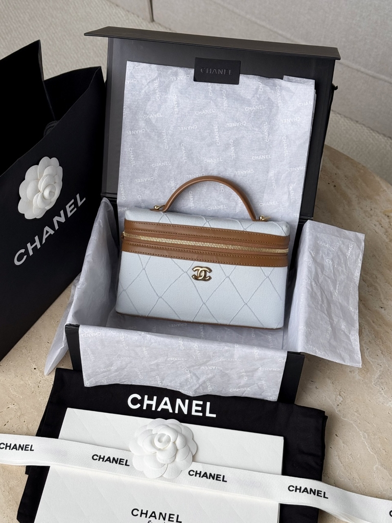 CHANEL 26M 01