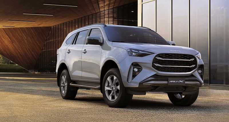 Thảm lót sàn TPE 5D ISUZU MU - X