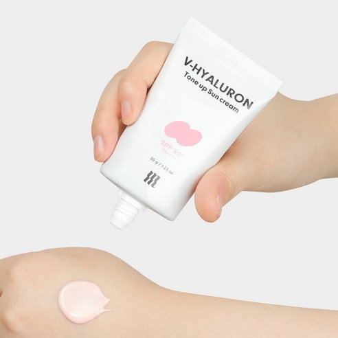 Kem chống nắng Merzy Hyaluronic Tone Up