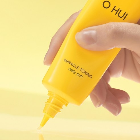 Kem Chống Nắng Ohui Miracle