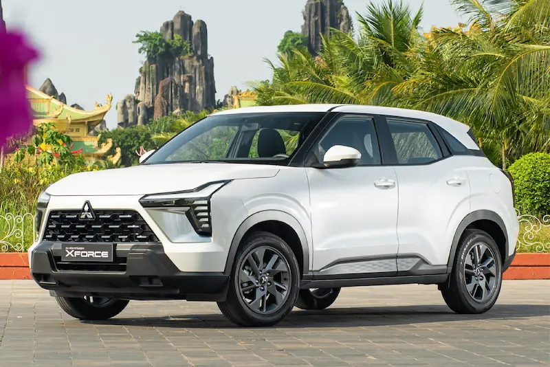Thảm lót sàn TPE 5D Mitsubishi XForce 5