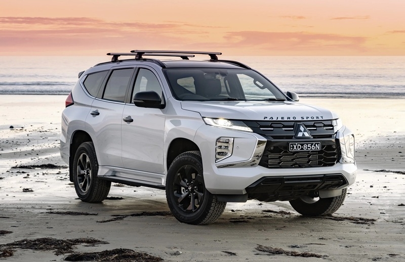 Thảm lót sàn TPE 5D Mitsubishi Pajero Sport