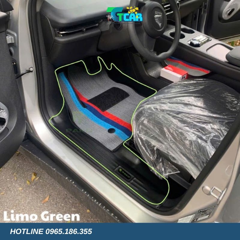 Thảm lót sàn đúc TPE Vinfast Limo Green / VF MPV7