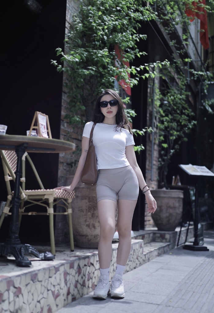 SEY 4Needle Body Shirt