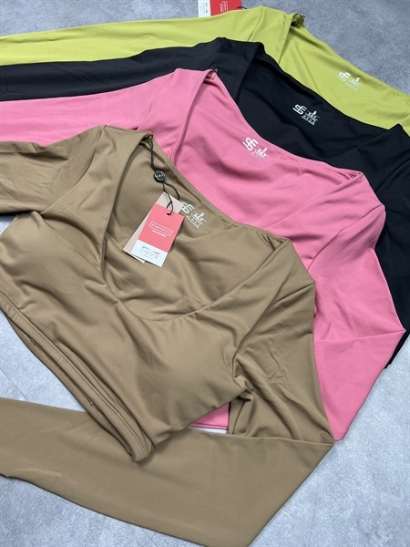 SEY V Neck Long Sleeve Crop