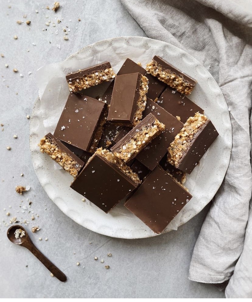 Hạt gai dầu hữu cơ Dragon Superfoods 200gr