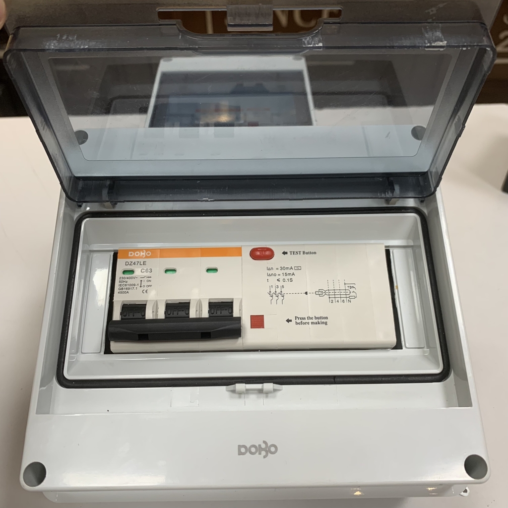 [RCBO 3P 32A] Cầu Dao Chống Giật  RCBO 3 Pha 380V 32A RCBO DOBO KOREA siêu nhạy - 4.5kA 30mA (Aptomat chống giật) DZ47LE-88323P