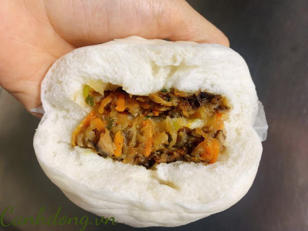 Bánh bao chay nhân rau củ Cánh Đồng (hộp 4 cái)