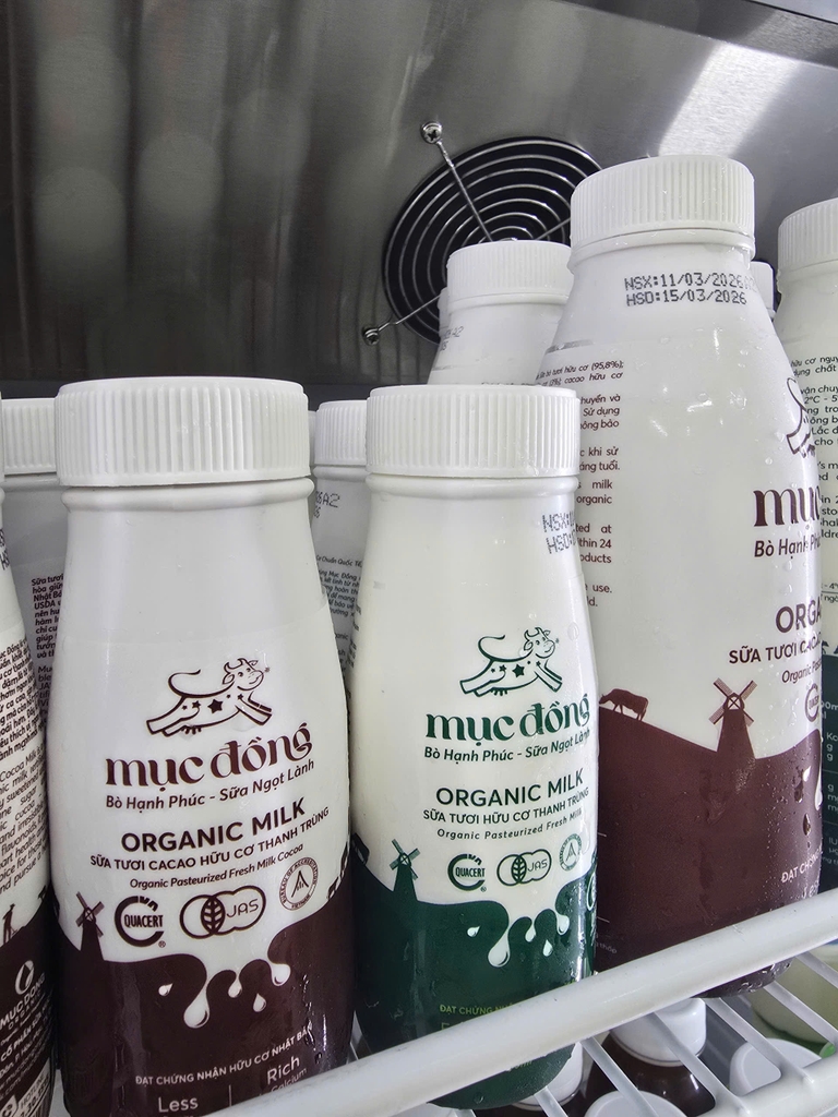 Sữa tươi hữu cơ thanh trùng Mục Đồng 180ml