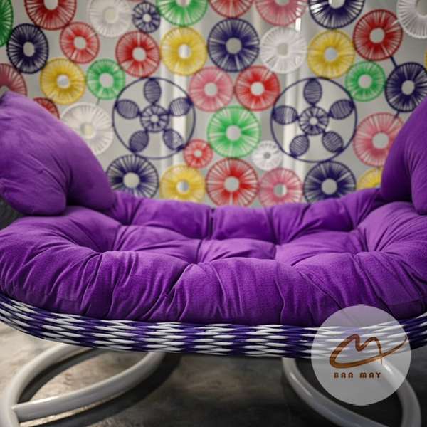 Xích Đu Mây Nhựa Cần Kép Đan Hoa Cúc Nhiều Màu – Thiết Kế Đan Tay Thủ Công Nổi Bật