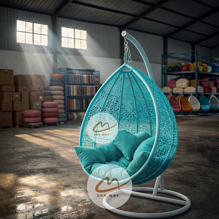 Ghế Xích Đu Sân Vườn Dáng Trứng – Thiết Kế Đơn Tối Giản Cho Không Gian Ngoài Trời