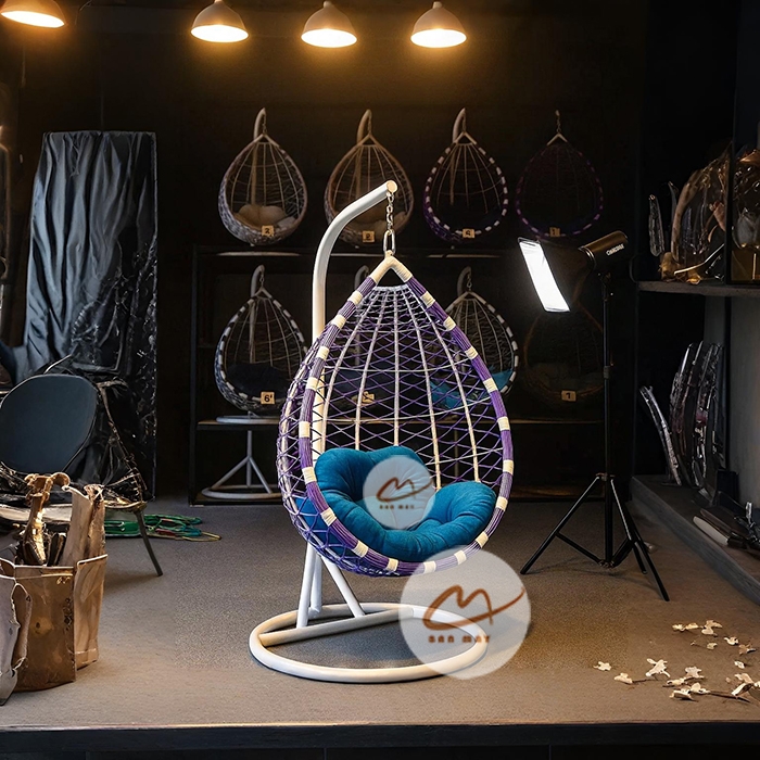 Xích Đu Sân Vườn Giọt Nước – Ban Công Nhỏ Vẫn Có Góc Ngồi Thư Giãn