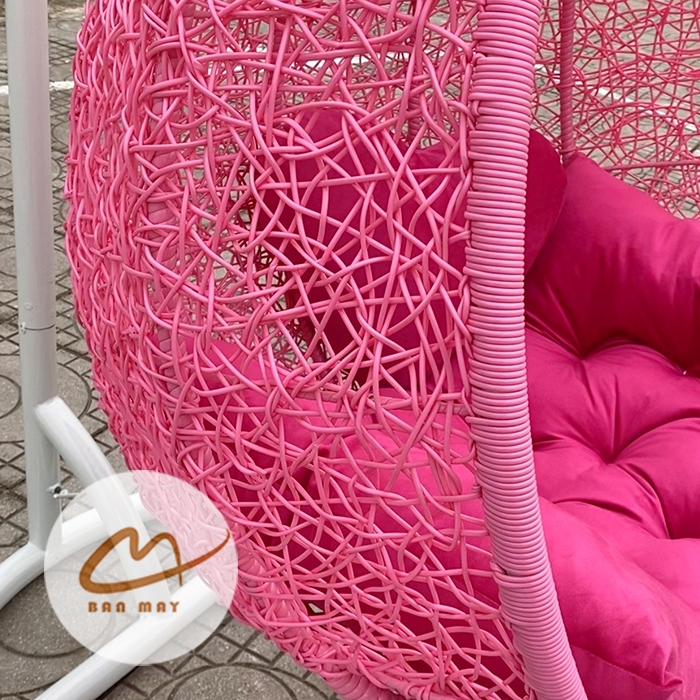 Xích Đu Tổ Chim Đan Rối Dài – Nghệ Thuật Bề Mặt Trong Thiết Kế Xích Đu Mây Nhựa