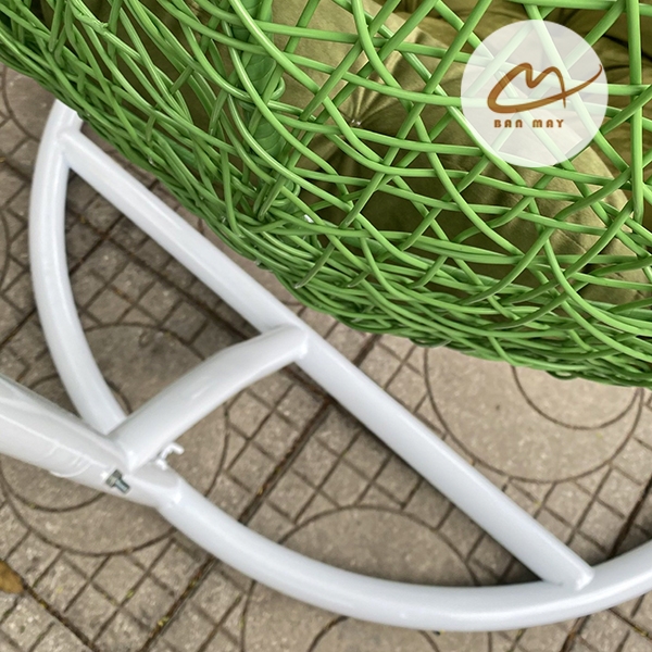 Xích Đu Mây Nhựa Tai Gấu Bản Lớn – Thiết Kế Nhận Diện Cho Không Gian Hiện Đại