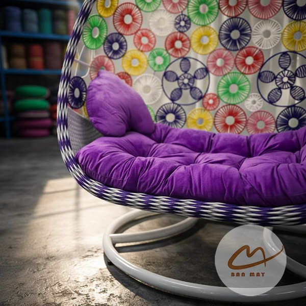 Xích Đu Mây Nhựa Cần Kép Đan Hoa Cúc Nhiều Màu – Thiết Kế Đan Tay Thủ Công Nổi Bật