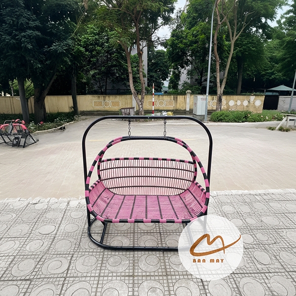 Xích Đu Ngoài Trời Phượng Hoàng Khổng Lồ – Không Gian Ngồi Rộng Cho Cả Gia Đình