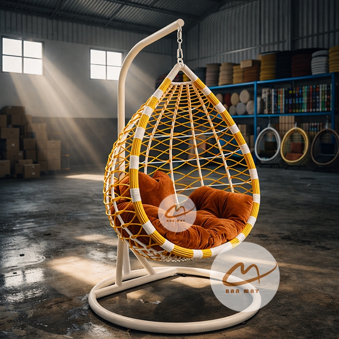 Xích Đu Sân Vườn Giọt Nước – Ban Công Nhỏ Vẫn Có Góc Ngồi Thư Giãn