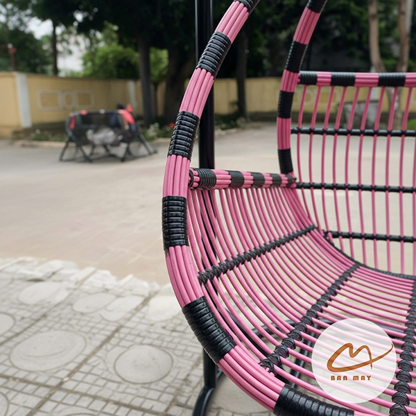 Xích Đu Ngoài Trời Phượng Hoàng Khổng Lồ – Không Gian Ngồi Rộng Cho Cả Gia Đình