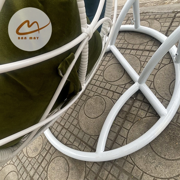 Xích Đu Sân Vườn Kén Tròn – Thiết Kế Tổ Chim Cỡ Lớn Cho Không Gian Mở