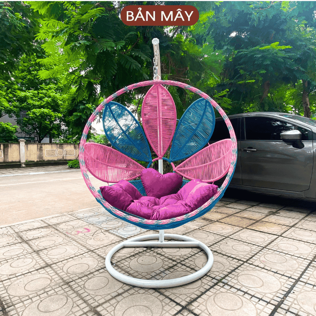 Xích đu cần đơn cánh hoa