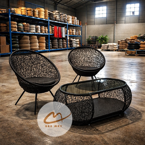 Bàn Ghế Mây Nhựa Putin Đan Rối, Thiết Kế Gọn Sang Với Hộc Bàn Tiện Dụng