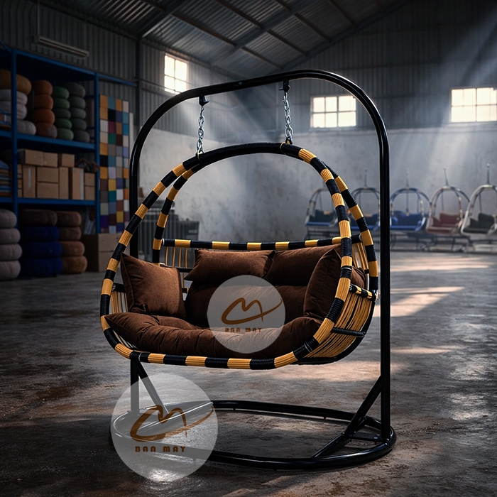 Xích Đu Sân Vườn Khung Thép Phối Màu - Giải Pháp Thư Giãn Ngoài Trời Đẳng Cấp