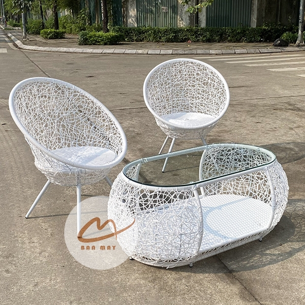 Bàn Ghế Mây Nhựa Putin Đan Rối, Thiết Kế Gọn Sang Với Hộc Bàn Tiện Dụng