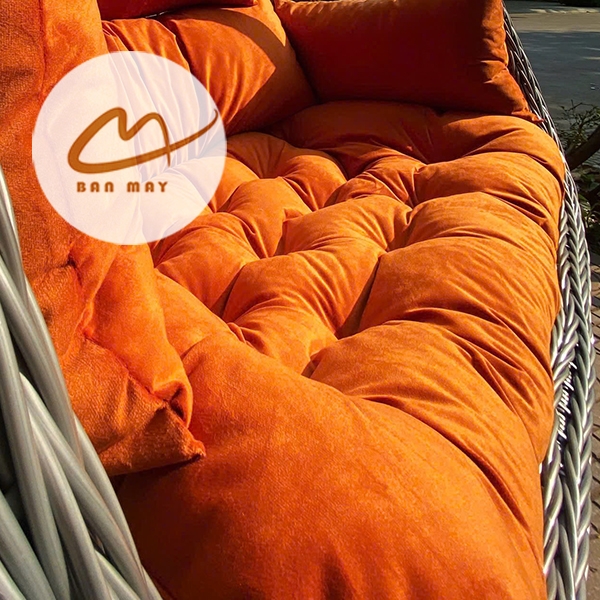 Xích Đu Trong Nhà Bán Nguyệt Cần Kép – Điểm Nhấn Trung Tâm Phòng Khách Hiện Đại