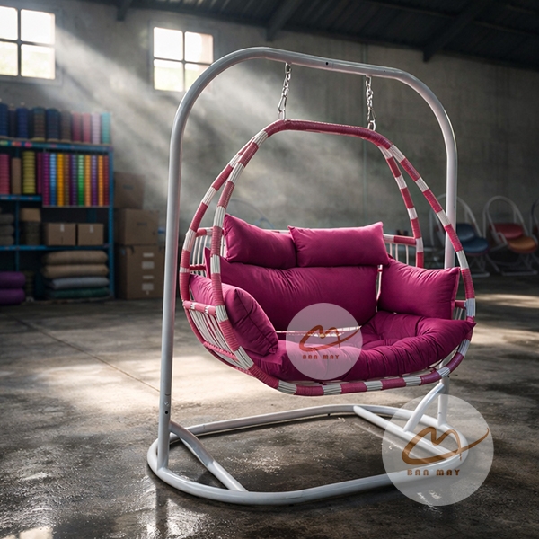 Ghế Xích Đu Dáng Bầu Dục Khung Thép Cao Cấp - Ghế Xích Đu Mây Nhựa Bản Mây