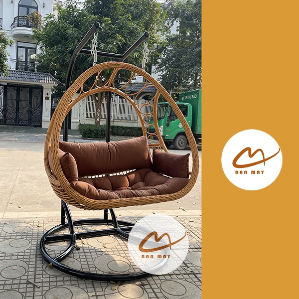 Xích Đu Đẹp Bán Nguyệt Mây Nhựa Khung Thép – Góc Thư Giãn Ấm Áp Cho Gia Đình