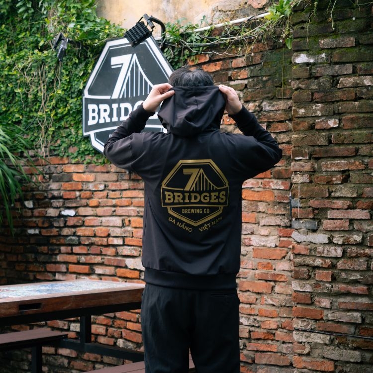 Áo hoodie 7 Bridges màu Đen