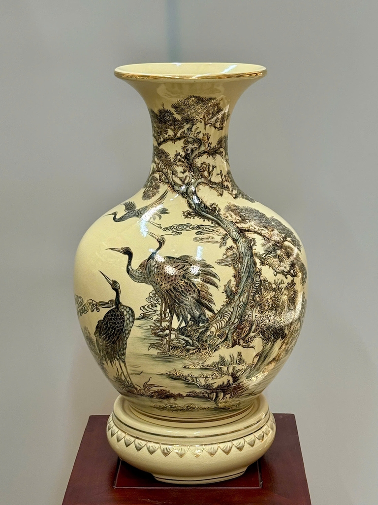 Bình Phú Quý Hoạ Tiết Tùng Hạc Cao 52cm Gốm Chu Đậu Vẽ Vàng