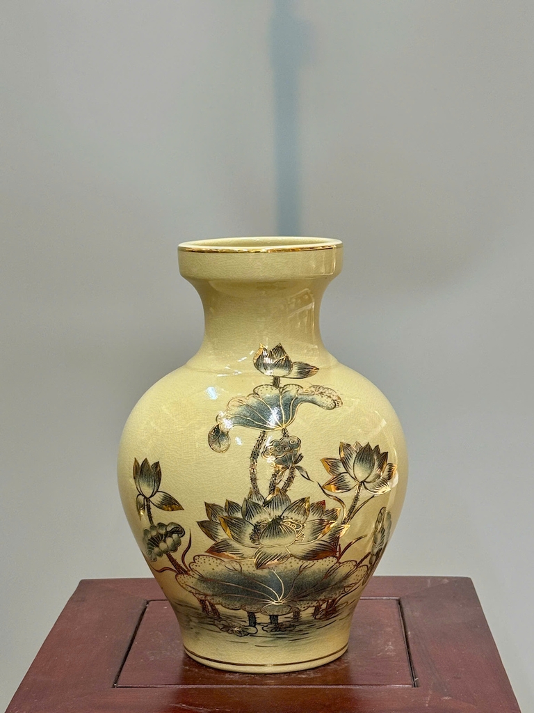 Bình Trạng Nguyên Hoa Sen Cao 28cm Gốm Vẽ Vàng