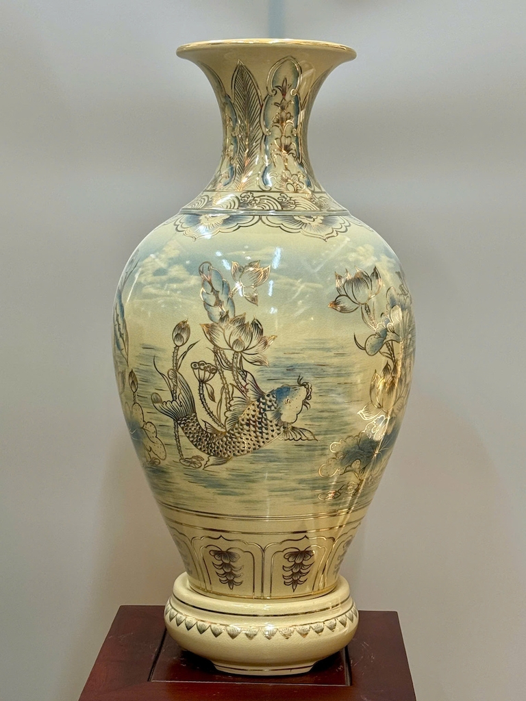 Bảo Bình Cá Chép Hoa Sen Cao 65cm Xanh Coban 3D Vẽ Vàng