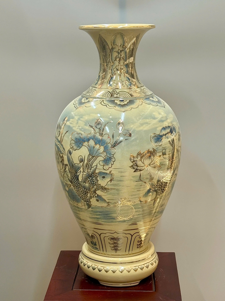 Bảo Bình Cá Chép Hoa Sen Cao 65cm Xanh Coban 3D Vẽ Vàng