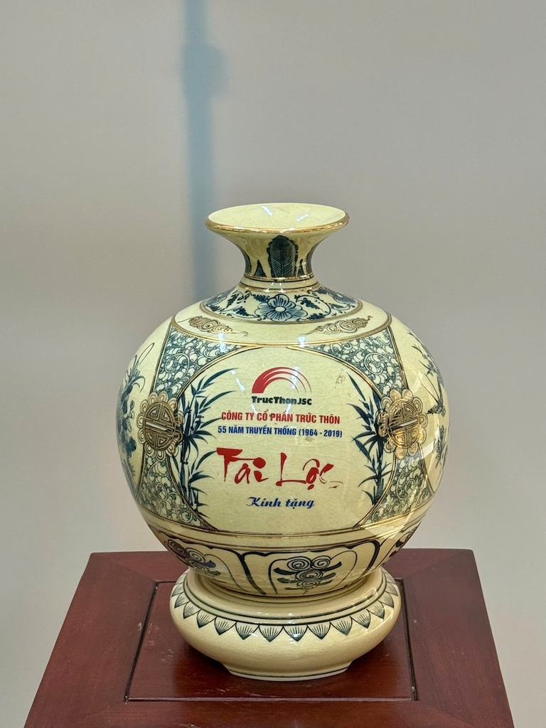 Bình Hút Lộc Tứ Cảnh Bốn Mùa Cao 27cm Kỷ Niệm Thành Lập Công Ty