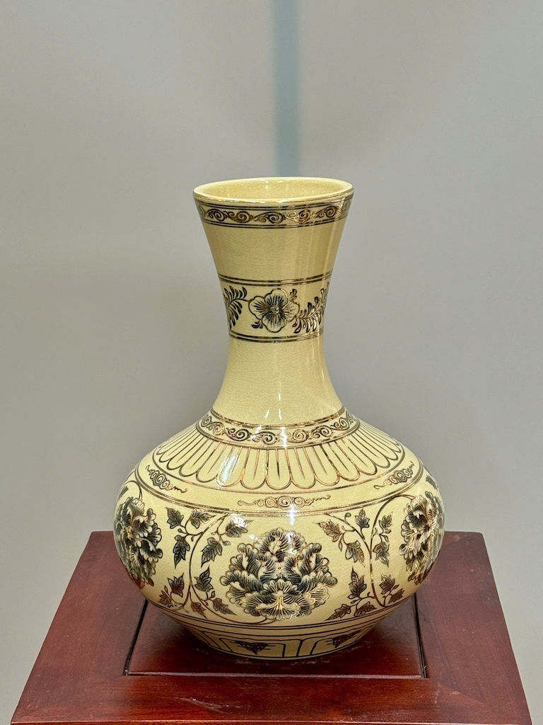 Bình Hoa Cúc Quân Tử Cao 28cm Gốm Chu Đậu Vẽ Vàng