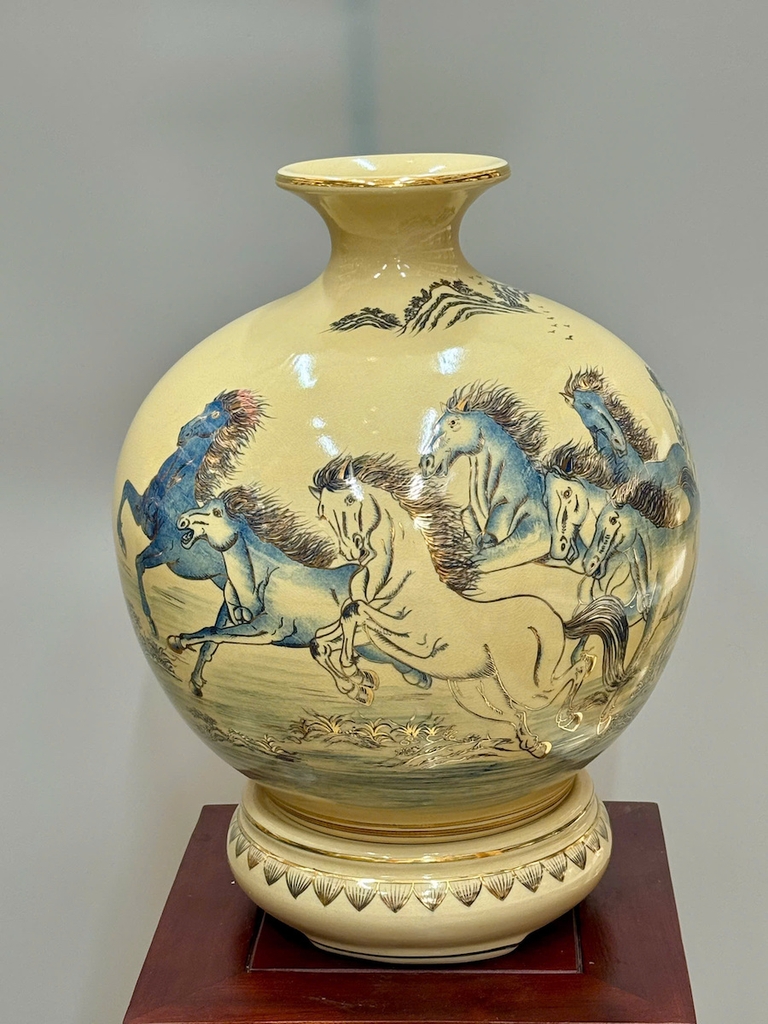 Bình Hút Lộc Hoạ Tiết Mã Đáo Xanh CoBan 42cm Gốm Vẽ Vàng