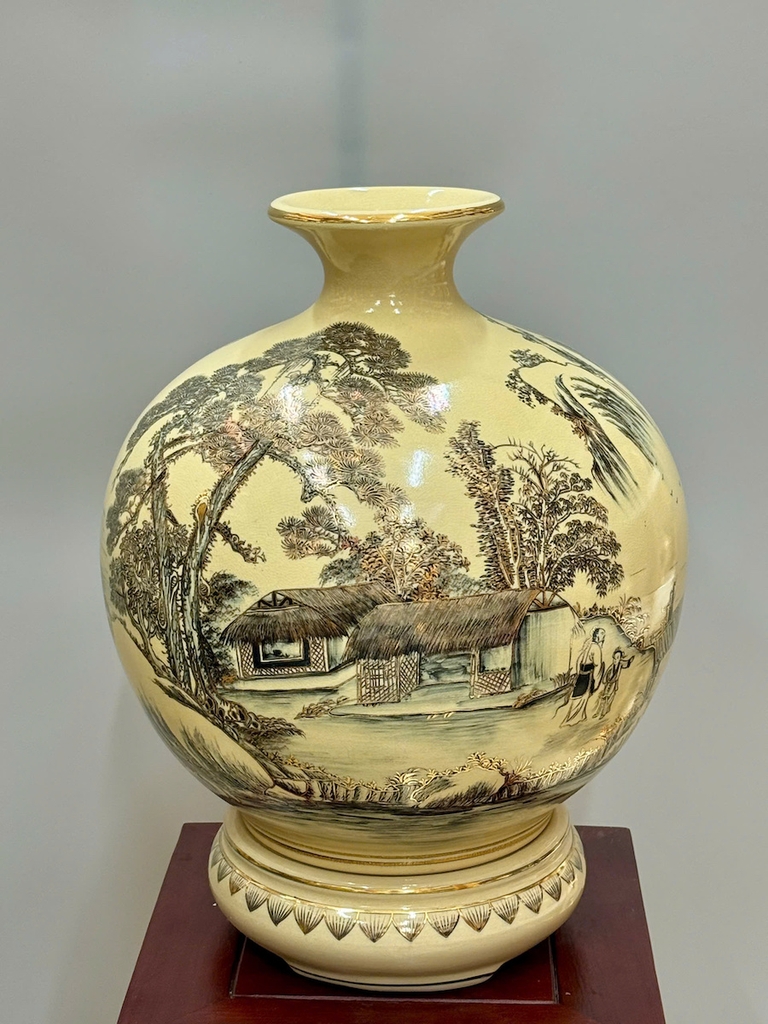 Bình Hút Lộc Hoạ Tiết Sơn Thuỷ Hữu Tình Cao 42cm Gốm Chu Đậu Vẽ Vàng