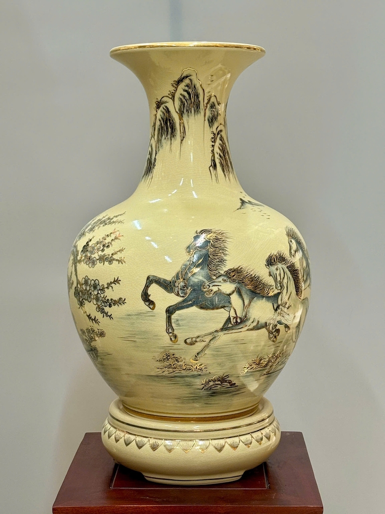 Bình Phú Quý Hoạ Tiết Bát Mã Cao 52cm Gốm Chu Đậu Vẽ Vàng