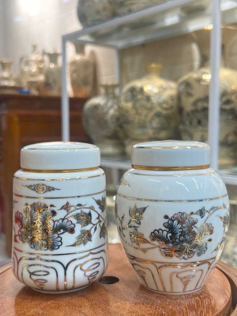 Hộp đựng trà H13 hoạ tiết hoa dây vẽ vàng 24k