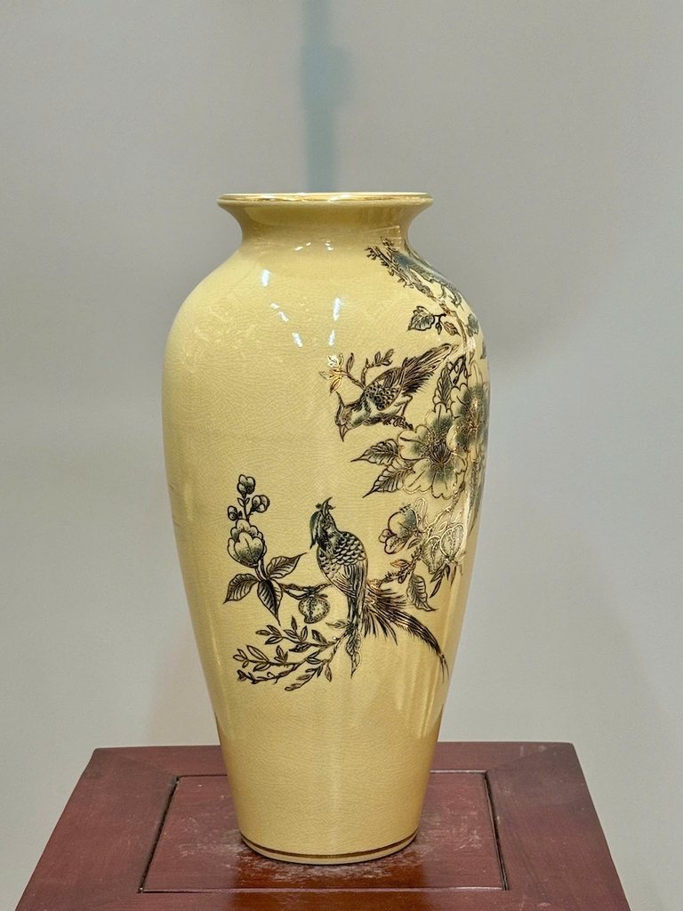 Bình Như Ý Hoạ Tiết Chim Hoa Lựu Cao 35cm Gốm Vẽ Vàng