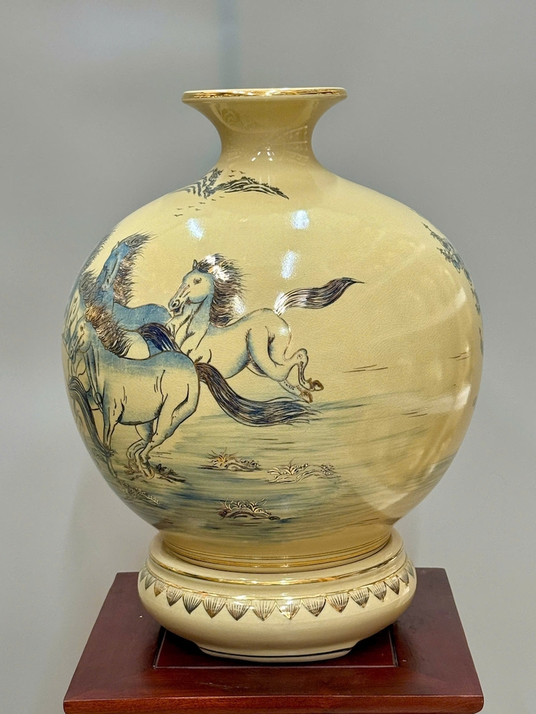 Bình Hút Lộc Hoạ Tiết Mã Đáo Xanh CoBan 42cm Gốm Vẽ Vàng