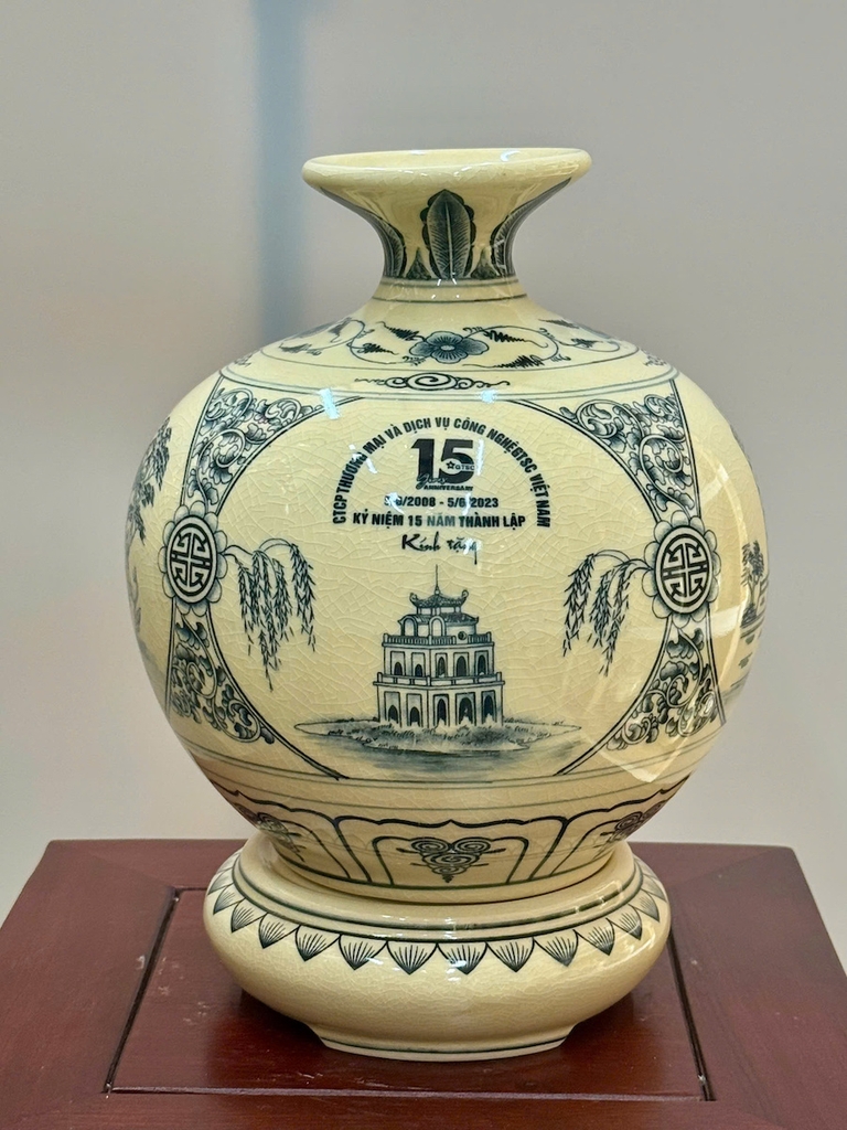 Bình Hút Lộc Cao 27cm Kỷ Niệm Thành Lập Doanh Nghiệp