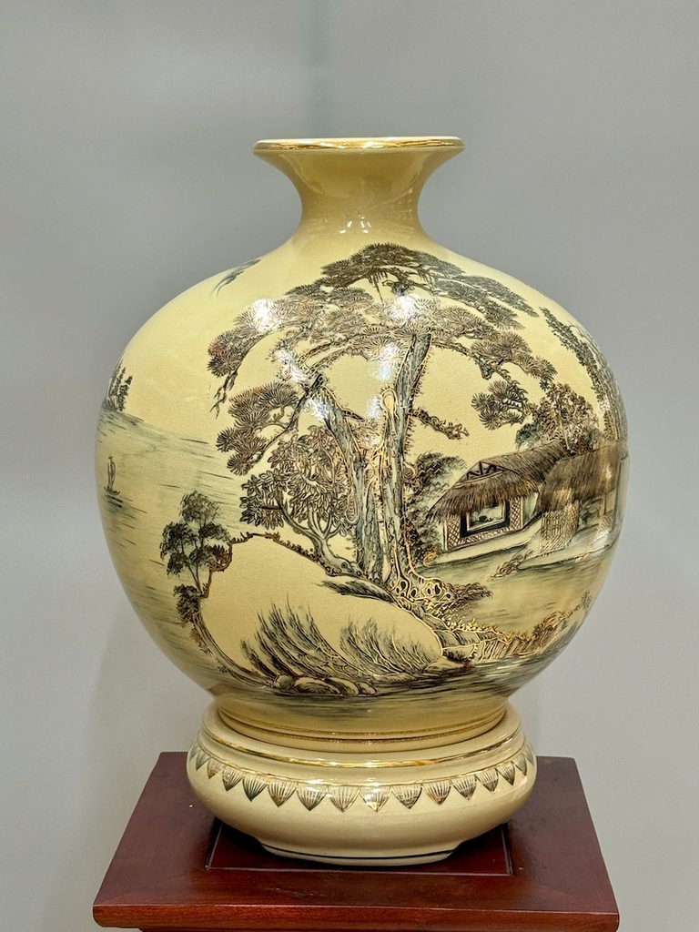 Bình Hút Lộc Hoạ Tiết Sơn Thuỷ Hữu Tình Cao 42cm Gốm Chu Đậu Vẽ Vàng