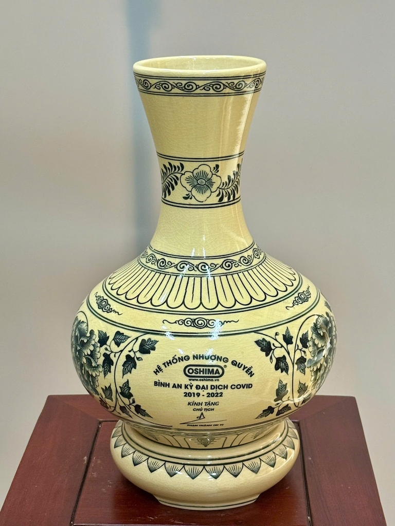 Bình Cúc Quân Tử Phù Dung Cao 28cm Quà Tặng Doanh Nghiệp
