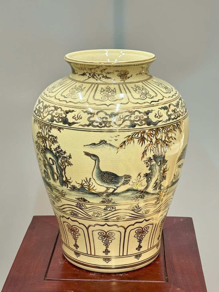 Bình Thiên Nga Cao 33cm Gốm Chu Đậu Vẽ Vàng