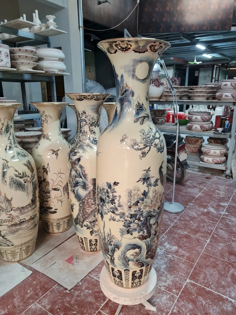 Lục Bình Công Đào 1m55 ngang 40cm(cả đế) vẽ vàng
