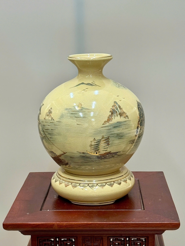 Bình Hút Lộc Thuận Buồm Xuôi Gió Cao 27cm Gốm Chu Đậu Vẽ Vàng