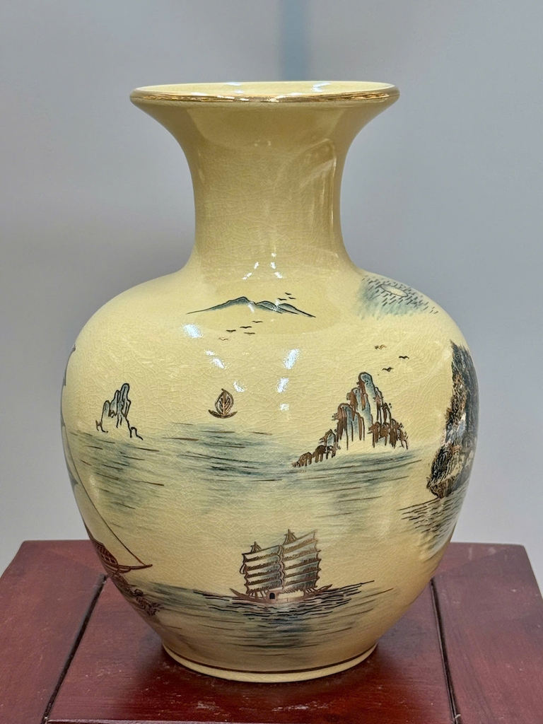 Bình Bảo Châu Thuận Buồm Cao 28cm Gốm Chu Đậu Vẽ Vàng